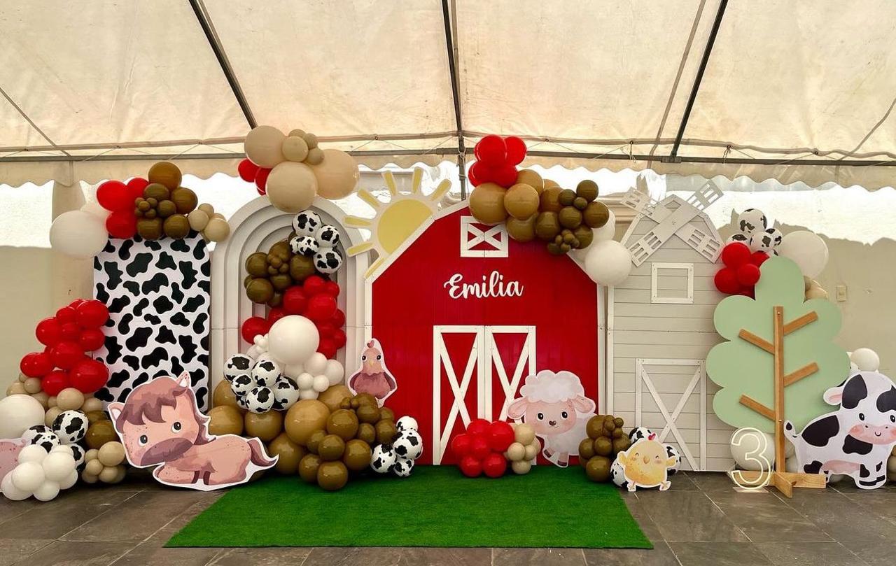 Setting the stage With Farm Theme for extraordinary celebrations