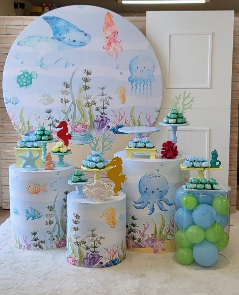 Dive into Decor that Makes a Splash With This Shark Themed Decor