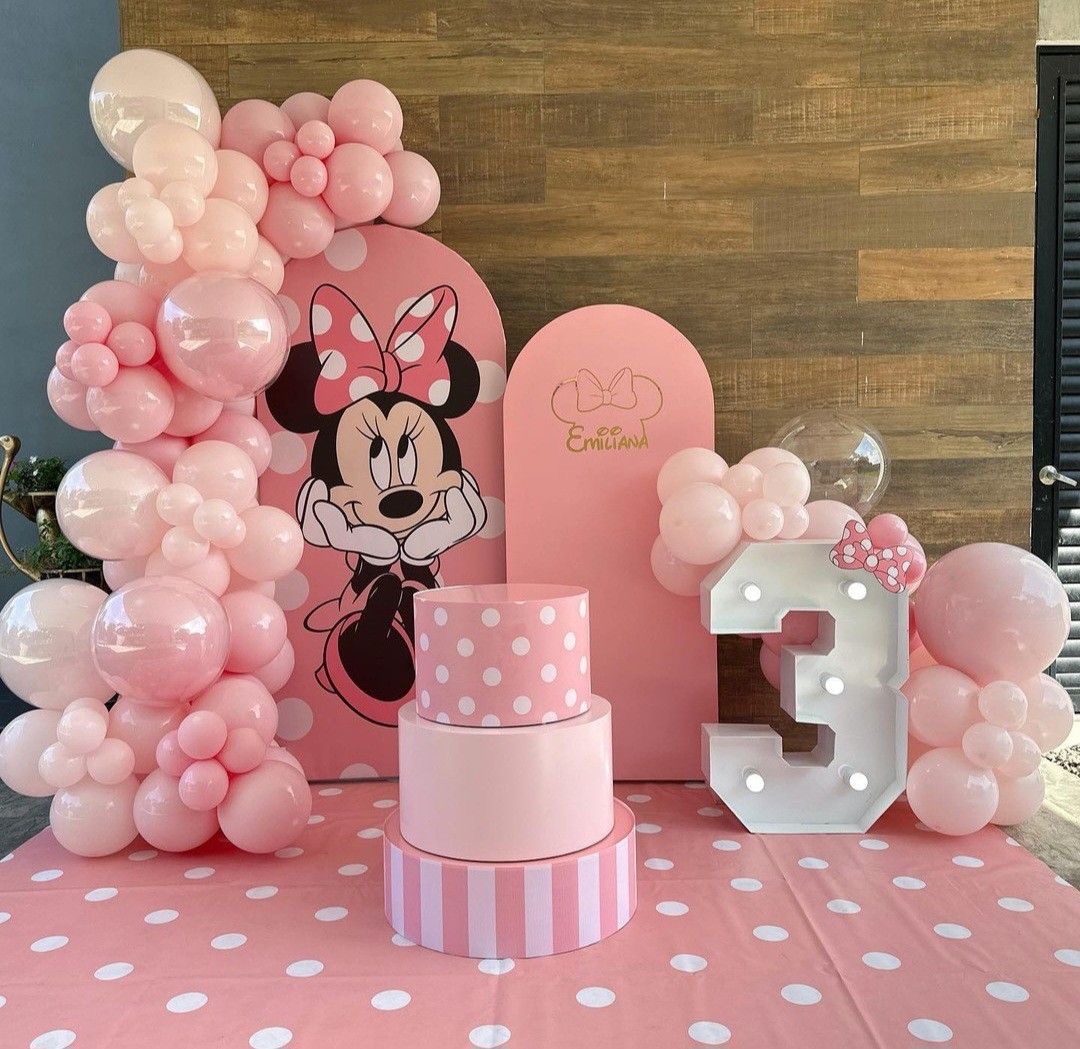 Make Your Home A Mini Minnie Wonderland With This Warm Decor