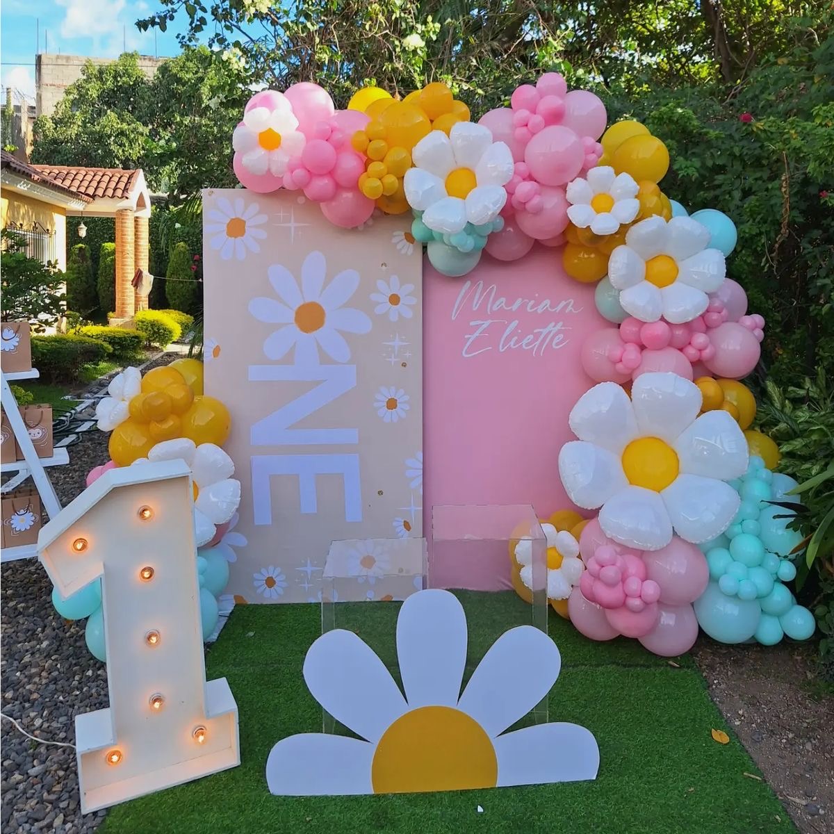 Spruce Up Your Space with Daisy Decor