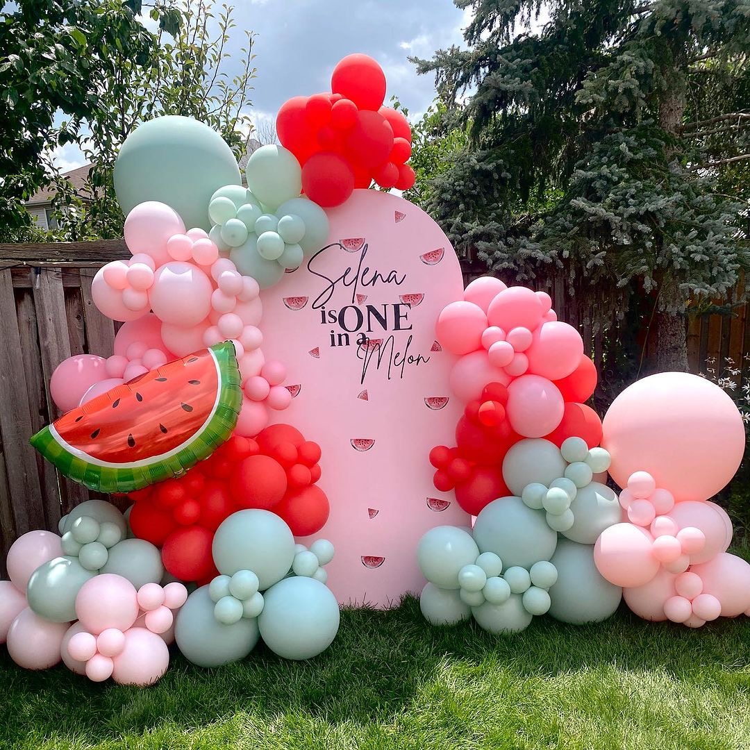 Garden Fresh Nature-Inspired Fruit Decor