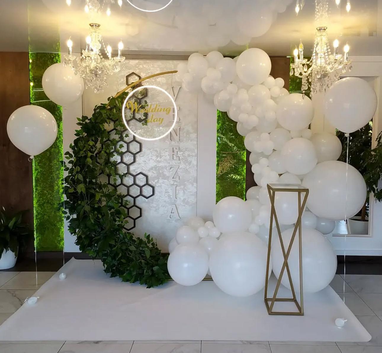 Blow Up the Fun – 1st Birthday Balloon Delight