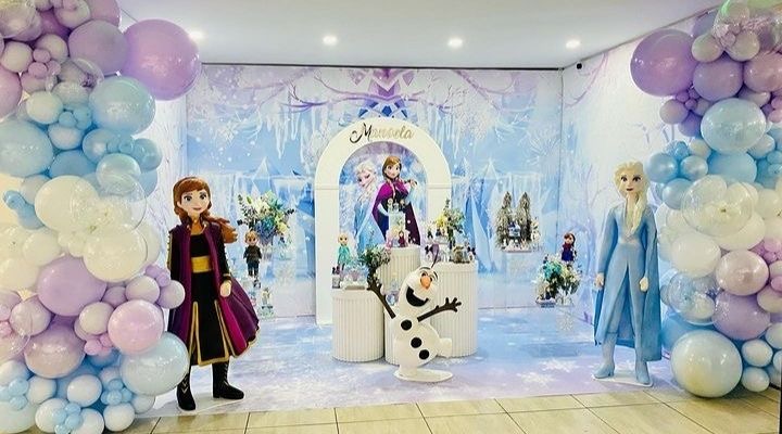 Find Your Magic in the Frozen Themed Decor