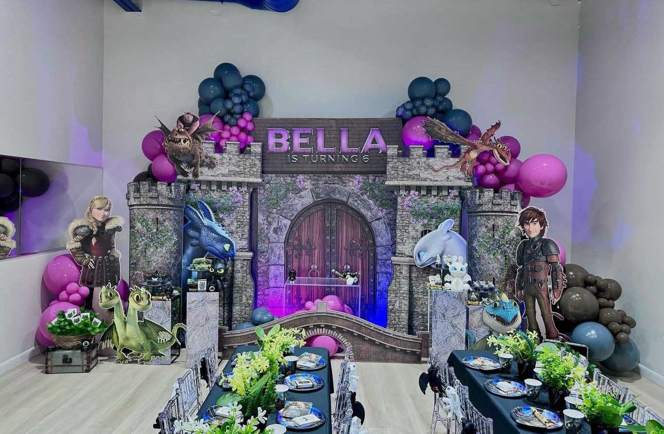 Classy & Simple Theme Decor