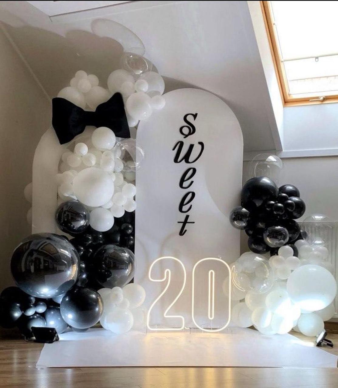 Black And White Combination Framed Backdrop very classy And simple