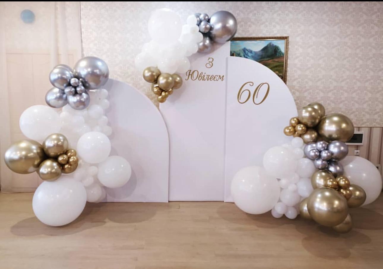Marking Milestones with Balloons & Bright Smiles